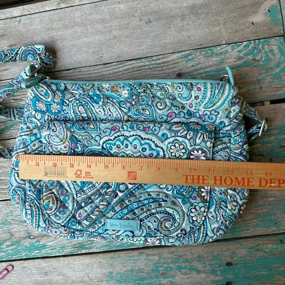 Vera Bradley Carson Shoulder Bag 13x9 Inch Daisy Dot Paisley Blue Pockets Zip